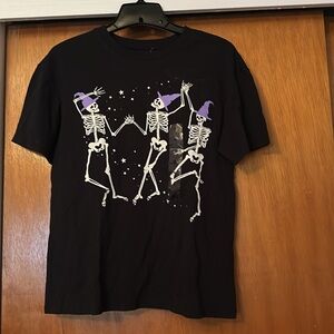 Cold Crush Juniors' Skeleton Graphic T-Shirt